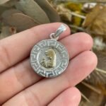 Medalla Virgen Niña V