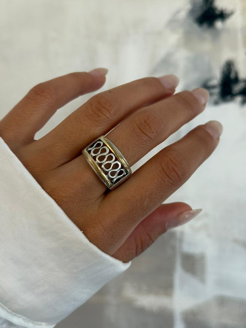 WhatsApp Image 2025-10-05 at 09.09.44 (1)