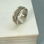 Anillo Tom