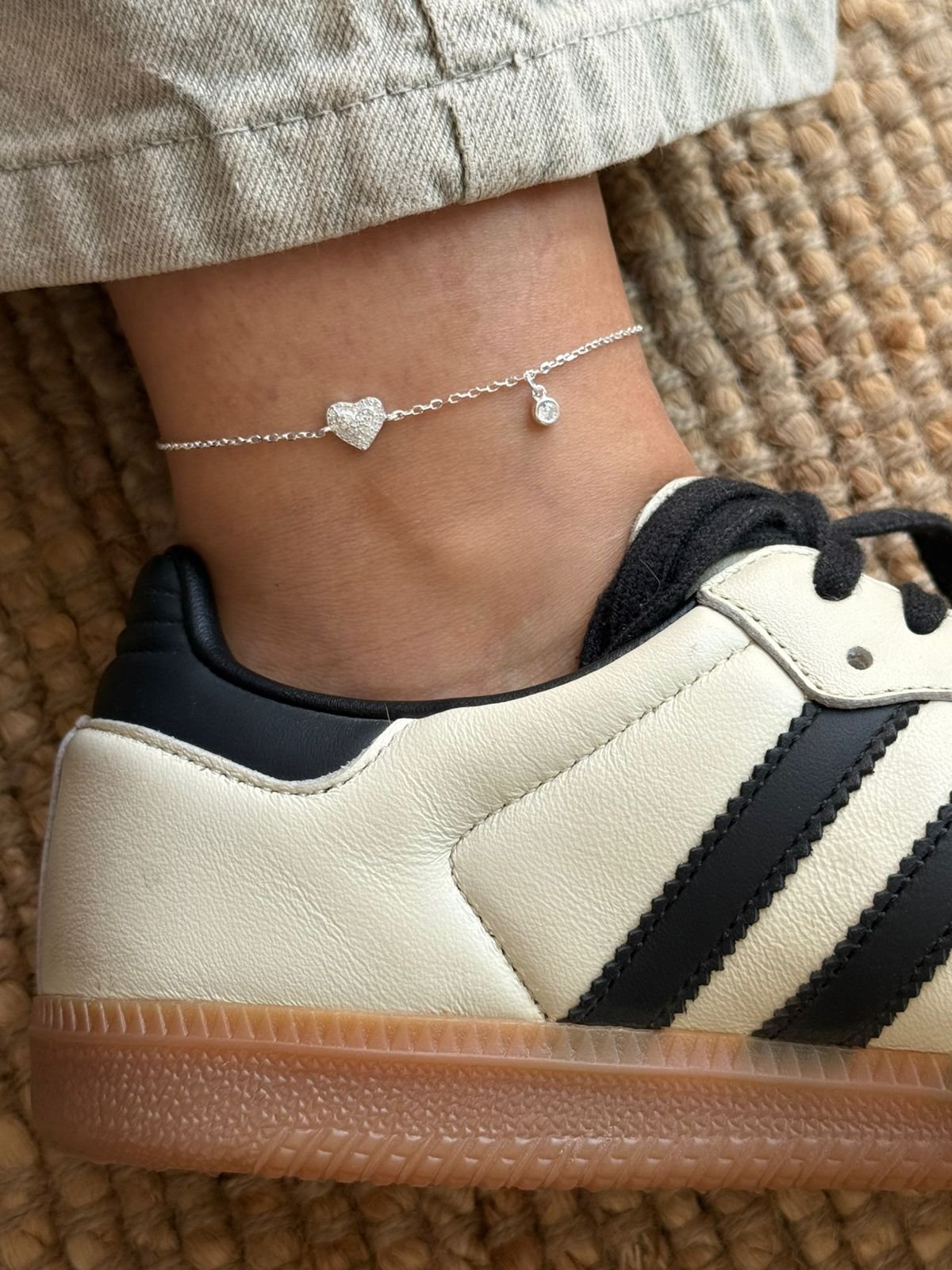 WhatsApp Image 2025-09-30 at 15.29.07 (2)