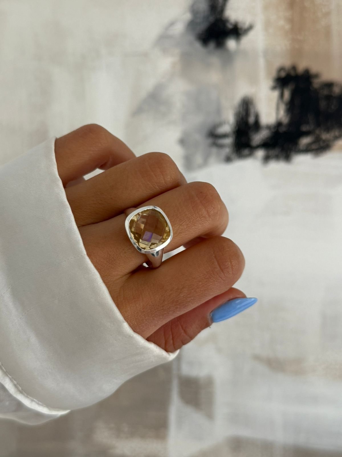 WhatsApp Image 2025-10-28 at 13.01.34 (2)