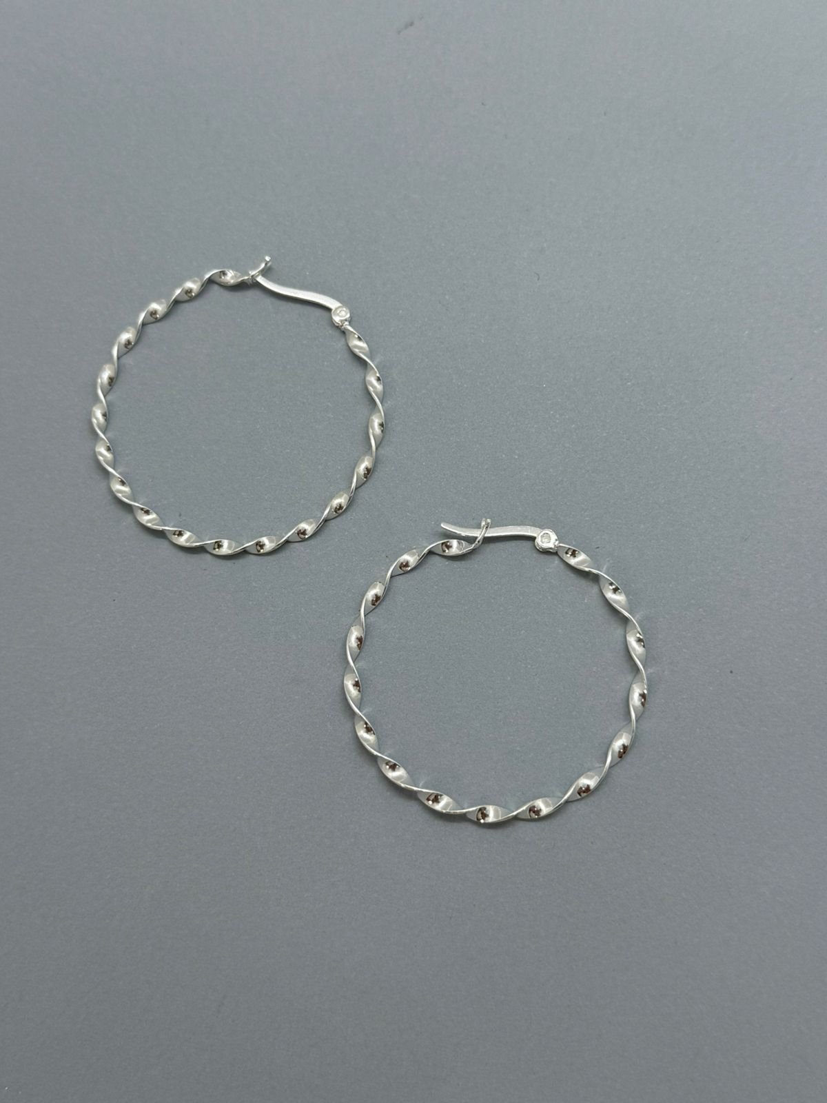 WhatsApp Image 2025-10-28 at 16.50.31