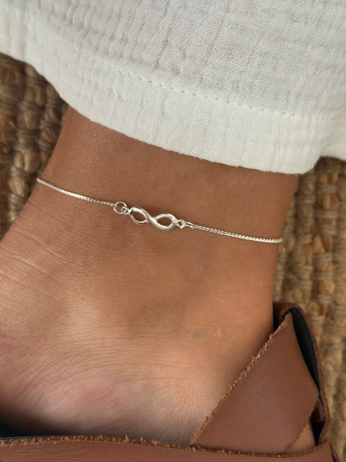 WhatsApp Image 2026-02-20 at 17.28.00